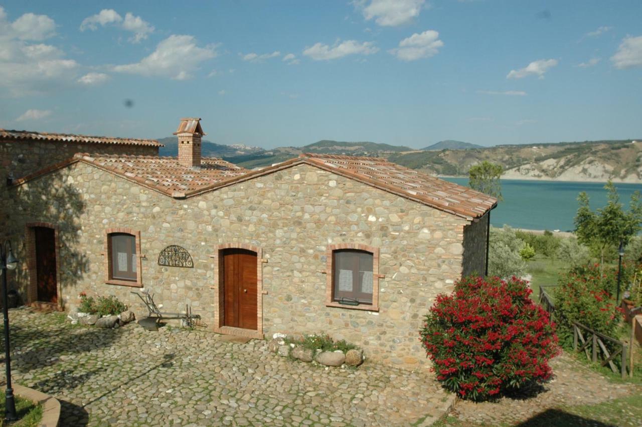 La Masseria Lolivia Senise Esterno foto